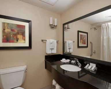 Hilton Garden Midtown 3*